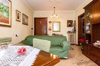 zoom immagine (Appartamento 97 mq, soggiorno, 2 camere, zona Colli dell'Aniene)