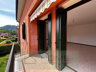 zoom immagine (Appartamento 62 mq, soggiorno, 2 camere, zona Bastia)