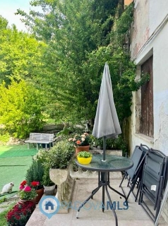 zoom immagine (Casa singola 200 mq, soggiorno, 3 camere, zona Galzignano Terme)